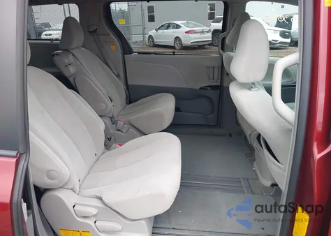 2011 Toyota Sienna Le V6 из США, поврежденный, VIN 5TDKK3DC7BS154679